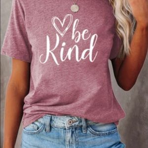 Women’s graphic tees